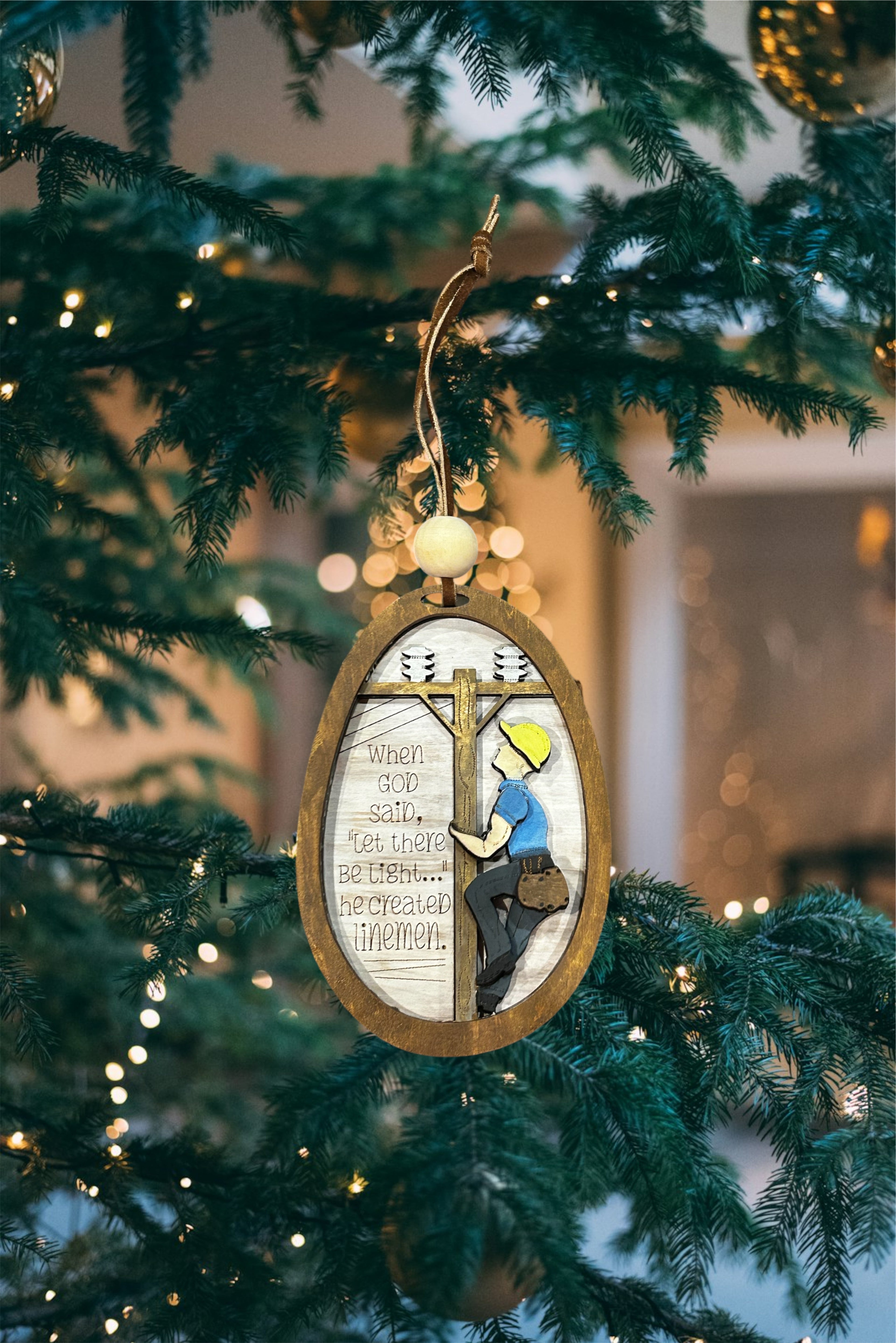 Holidays & Ornaments