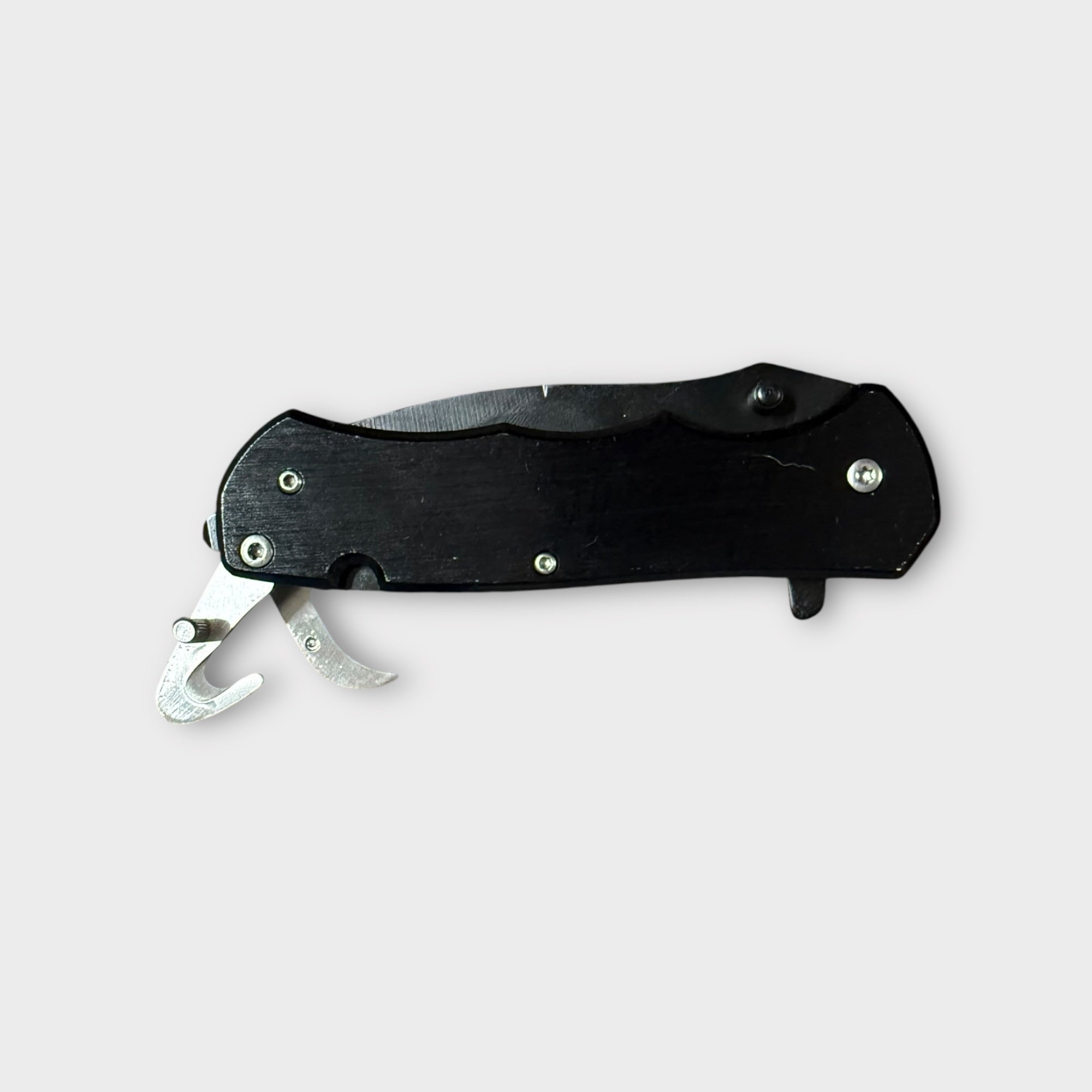 The Beast – Multi-Tool Pocket Knife