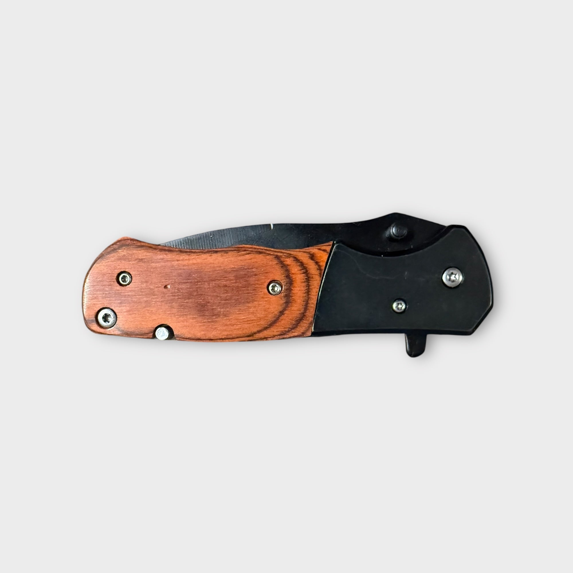 The Beast – Multi-Tool Pocket Knife